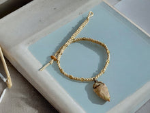Load image into Gallery viewer, Rustic Arrowhead Necklace with Flint Stone – Men’s Hemp Jewelry