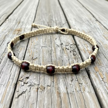 Load image into Gallery viewer, hemp necklace with wooden beads