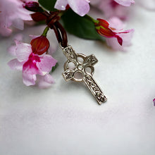 Load image into Gallery viewer, Leather Necklace With Pewter Celtic Cross