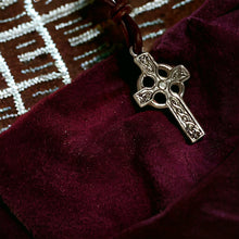 Load image into Gallery viewer, Leather Necklace With Pewter Celtic Cross