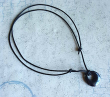 Load image into Gallery viewer, Leather Necklace With Black Hemalyke Donut