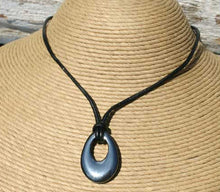Load image into Gallery viewer, Leather Necklace With Black Hemalyke Donut