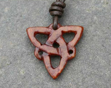 Load image into Gallery viewer, Leather Necklace With Celtic Knot Triskele Red Jade