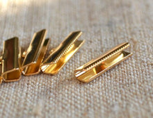 Load image into Gallery viewer, Crimp Ribbon End 19x5mm Gold Silver Plated Brass Clamps Smooth Finish - sunnybeachjewelry