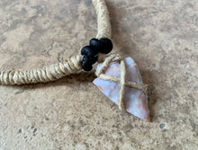 Load image into Gallery viewer, Primitive Flint Arrowhead Necklace – Natural Hemp Cord Design