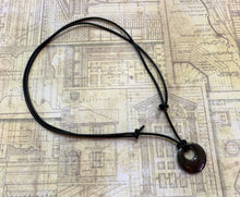 Load image into Gallery viewer, Leather Necklace With Black Hemalyke Donut