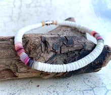 Load image into Gallery viewer, Surf Soul Puka Bracelet – Unisex Beach Jewelry with Natural Shells