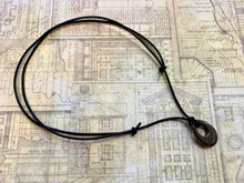 Load image into Gallery viewer, Leather Necklace With Black Hemalyke Donut
