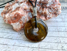 Load image into Gallery viewer, Leather Necklace With Tigereye Donut