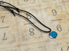 Load image into Gallery viewer, Leather Necklace With Modern Mood Changing Heart Pendant - sunnybeachjewelry