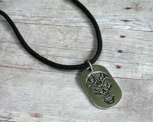 Load image into Gallery viewer, Leather Surfer Necklace With Dog Tag Skull - sunnybeachjewelry