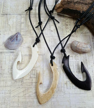 Load image into Gallery viewer, Leather Surfer Necklace With Large Maori Fish Hook - sunnybeachjewelry