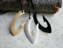 Load image into Gallery viewer, Leather Surfer Necklace With Large Maori Fish Hook - sunnybeachjewelry