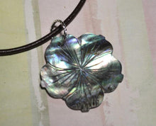 Load image into Gallery viewer, Leather Surfer Necklace With Paua Shell - sunnybeachjewelry