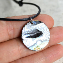 Load image into Gallery viewer, Leather Surfer Necklace With Paua Shell - sunnybeachjewelry