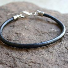 Load image into Gallery viewer, Mens Bracelet Black Leather - sunnybeachjewelry