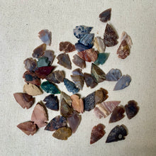Load image into Gallery viewer, Arrowhead Leather Necklace Flint Real Stone, Primitive Jewelry, Men's Tribal Necklace

