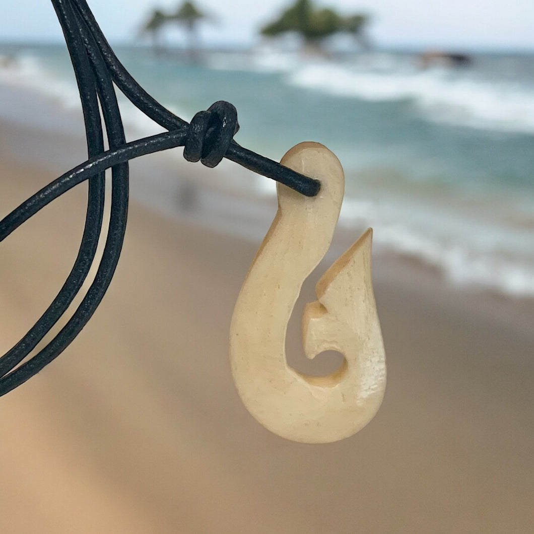 Maori Tribal Style Hand Carved Bone 'HEI-MATAU' Fish Hook SAFE JOURNEY Necklace