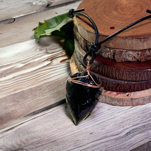 Arrowhead Obsidian Leather Necklace – Handmade Primitive Tribal Jewelry for Men