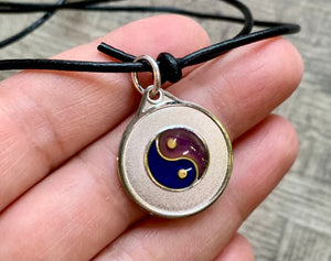 Leather Necklace With Modern Mood Changing Yin Yang Pendant
