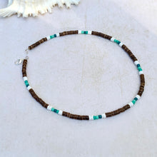 Load image into Gallery viewer, puka shell necklace
