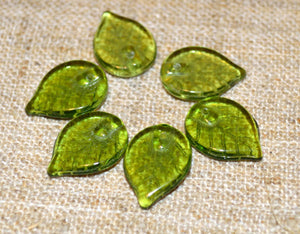 10pcs Leaves Olivine Green Preciosa Czech Pressed Glass Beads 18mm
