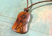 Load image into Gallery viewer, Leather Necklace Bone Pendant Sun People
