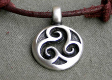 Load image into Gallery viewer, Leather Necklace With Pewter Celtic Triskele
