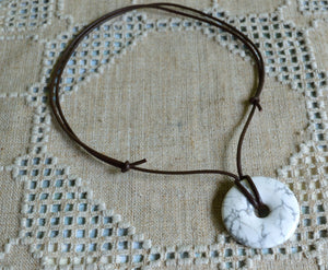 Leather Necklace With Howlite Donut