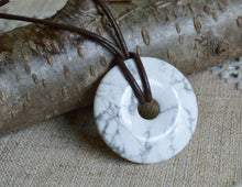 Load image into Gallery viewer, Leather Necklace With Howlite Donut
