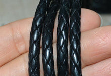Load image into Gallery viewer, Braided Bolo Leather Cord Black Round 6mm  - 1 meter - sunnybeachjewelry

