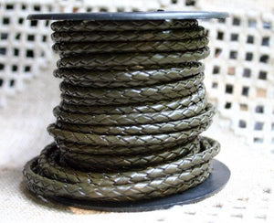 Braided Bolo Leather Cord Mehandi Green Round 3mm  - 1 meter - sunnybeachjewelry