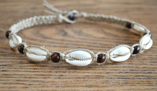 Hemp Necklace Natural with Cowrie Shells and Brown Beads - sunnybeachjewelry