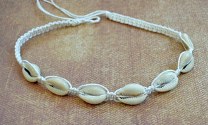 Hemp Necklace White with Cowrie Shells - sunnybeachjewelry