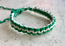 Load image into Gallery viewer, Surfer Hemp Bracelet Flat Green And White Colors
