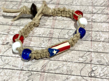 Load image into Gallery viewer, Hemp Bracelet with Puerto Rico Flag Beads
