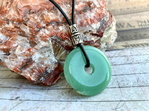 Leather Necklace With Green Aventurine Donut