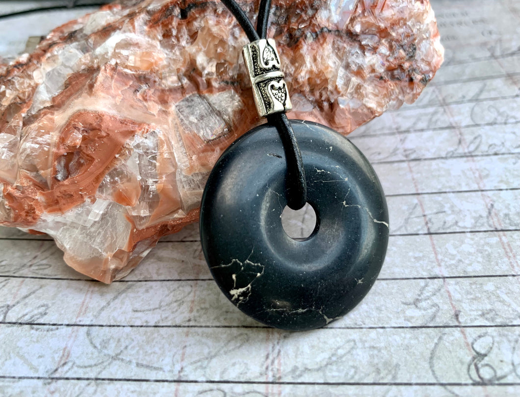 Leather Necklace With Blackstone Donut