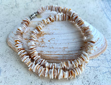 Load image into Gallery viewer, Surfer Puka Shell Necklace Beach Choker
