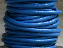 Load image into Gallery viewer, Leather Cord Blue Round 1mm 1.5mm 2mm 3mm - 1 meter - sunnybeachjewelry
