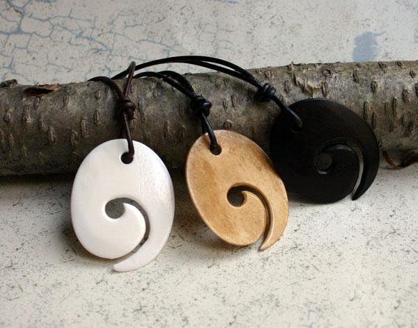 Leather Surfer Necklace with Large Maori Fish Hook Koru Brown / White