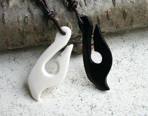 Leather Surfer Necklace With Maori Fish Hook Manaia - sunnybeachjewelry