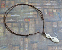 Load image into Gallery viewer, Leather Surfer Necklace With Maori Fish Hook Twist - sunnybeachjewelry
